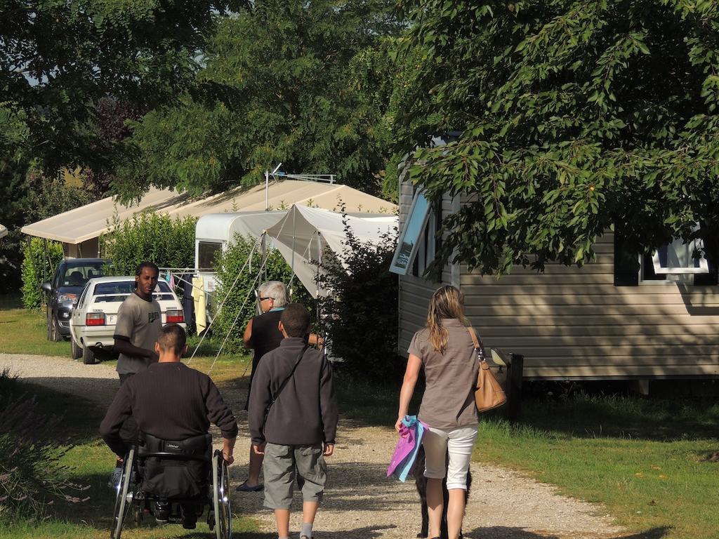 Hotel Camping L'Arada Parc Sonzay Exterior foto