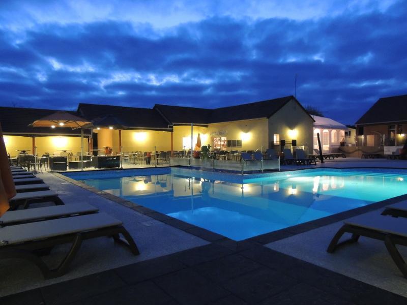 Hotel Camping L'Arada Parc Sonzay Exterior foto