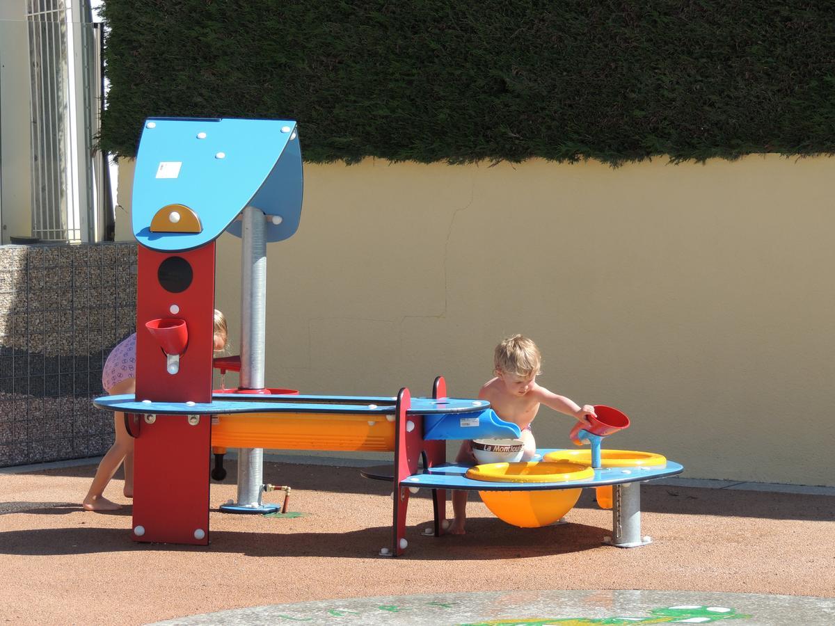 Hotel Camping L'Arada Parc Sonzay Exterior foto